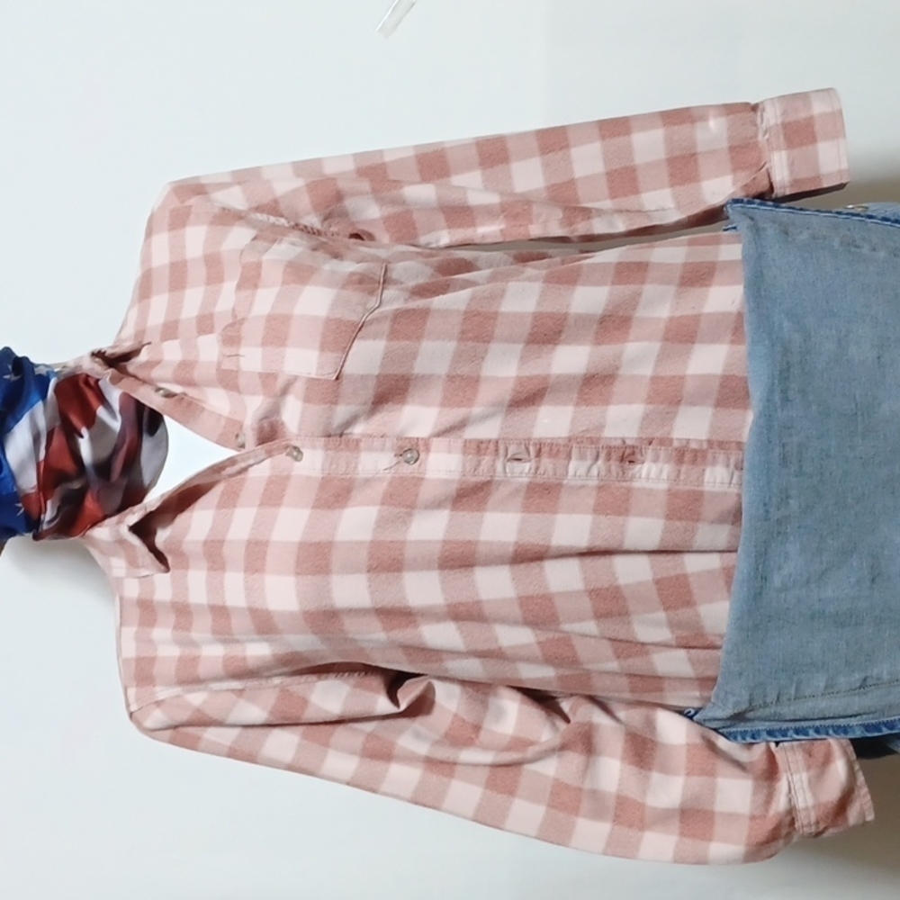Universal Thread Button Down size med in a beautiful plaid